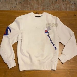 Champion sweatshirt (S)
